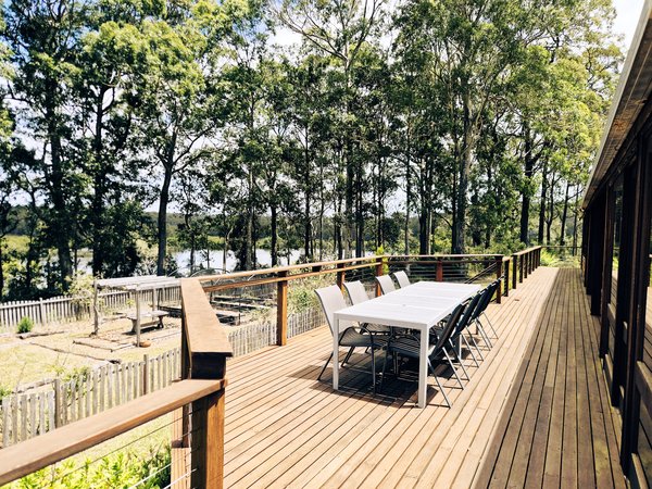 Outdoor deck
